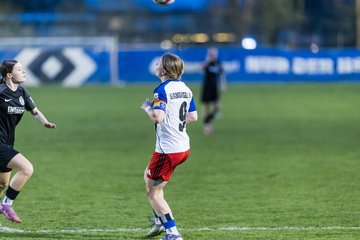 Bild 333 - wBJ Hamburger SV - Eimsbuettler TV : Ergebnis: 4:0
